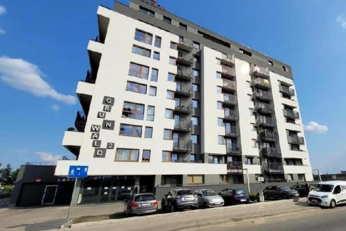 Gold Apart - Podziemny Garaz Blisko Stadionu I Lotniska - Wygoda, Styl I Komfort Познан Екстериор снимка